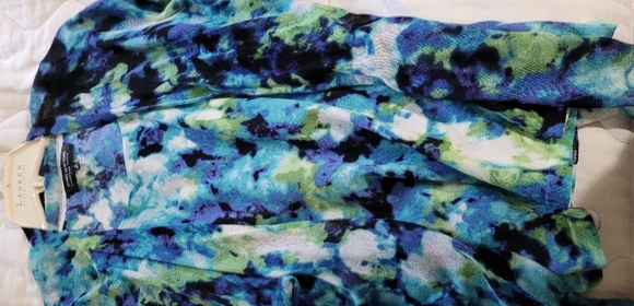 Jones New York Set- tank and cardigan - Picture 6 of 10